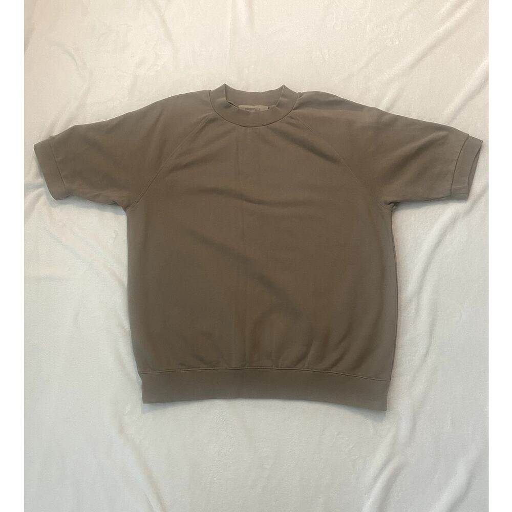 Essentials Short Sleeve Crewneck Sweatshirt Mens Sz Medium - Beige